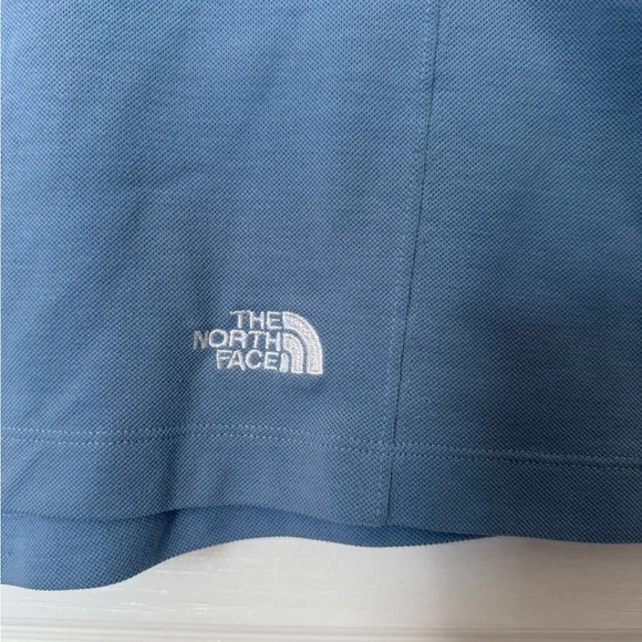 The North Face Gray and White Fitted Sleeveless Tank Top - Picture 4 of 7